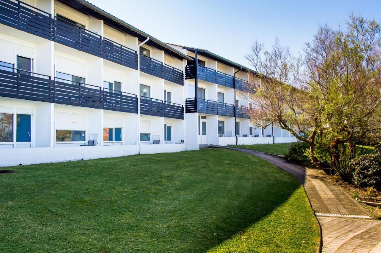 Village Vacances Azureva Anglet Exterior photo